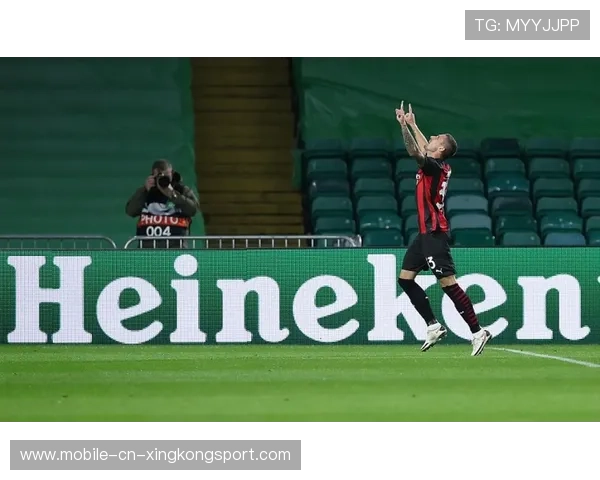 AC米兰克鲁尼奇稳固后场节奏