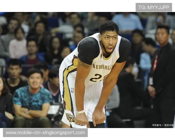 安东尼·戴维斯篮下得分如探囊取物，湖人内线无敌：你的日常训练也能“无敌”